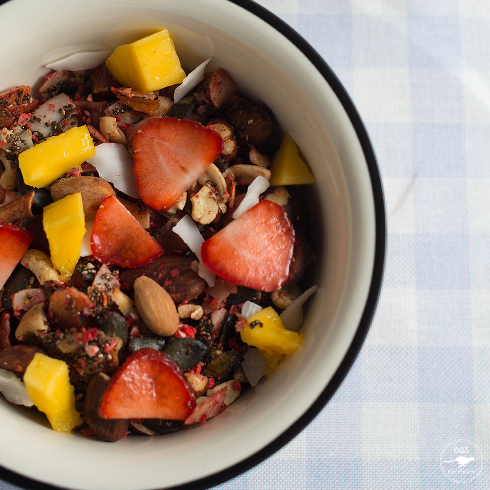 eat Müsli Erdbeer Mango Vorschaubild 2